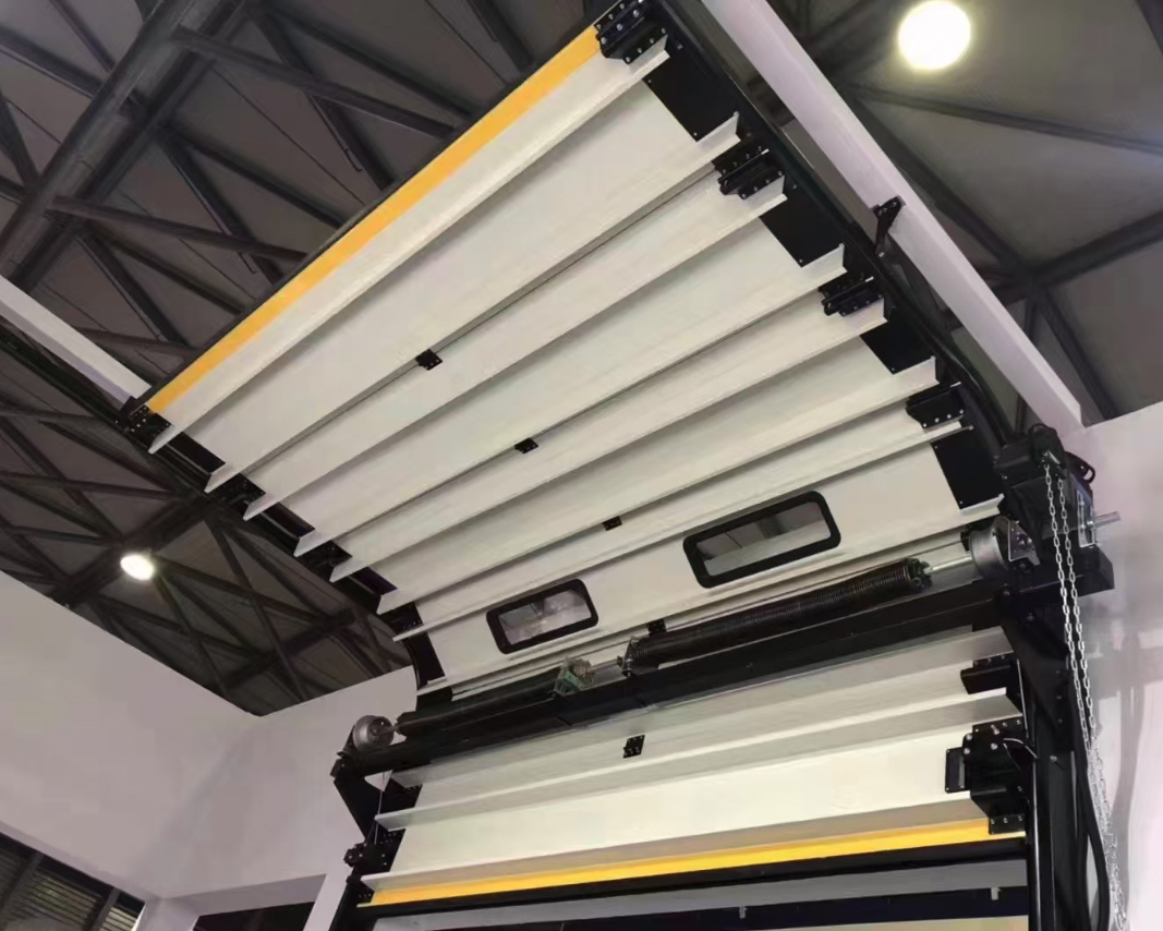 昆山硬质快速门